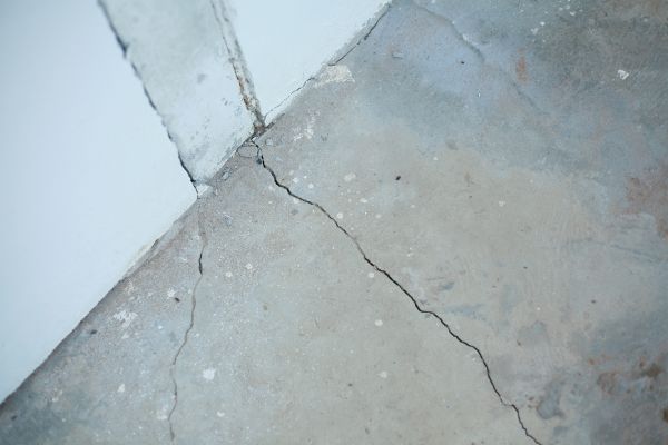 Cost of Garage Crack Repair in Manchester
